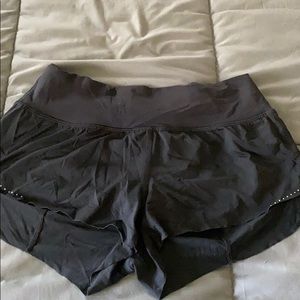 Lululemon Speed up Short 2.5”
